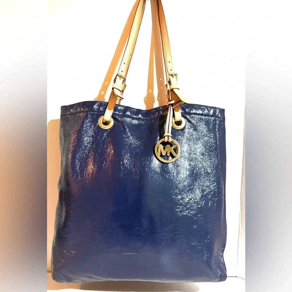 Michael kors metallic blue leather shoulder handbag